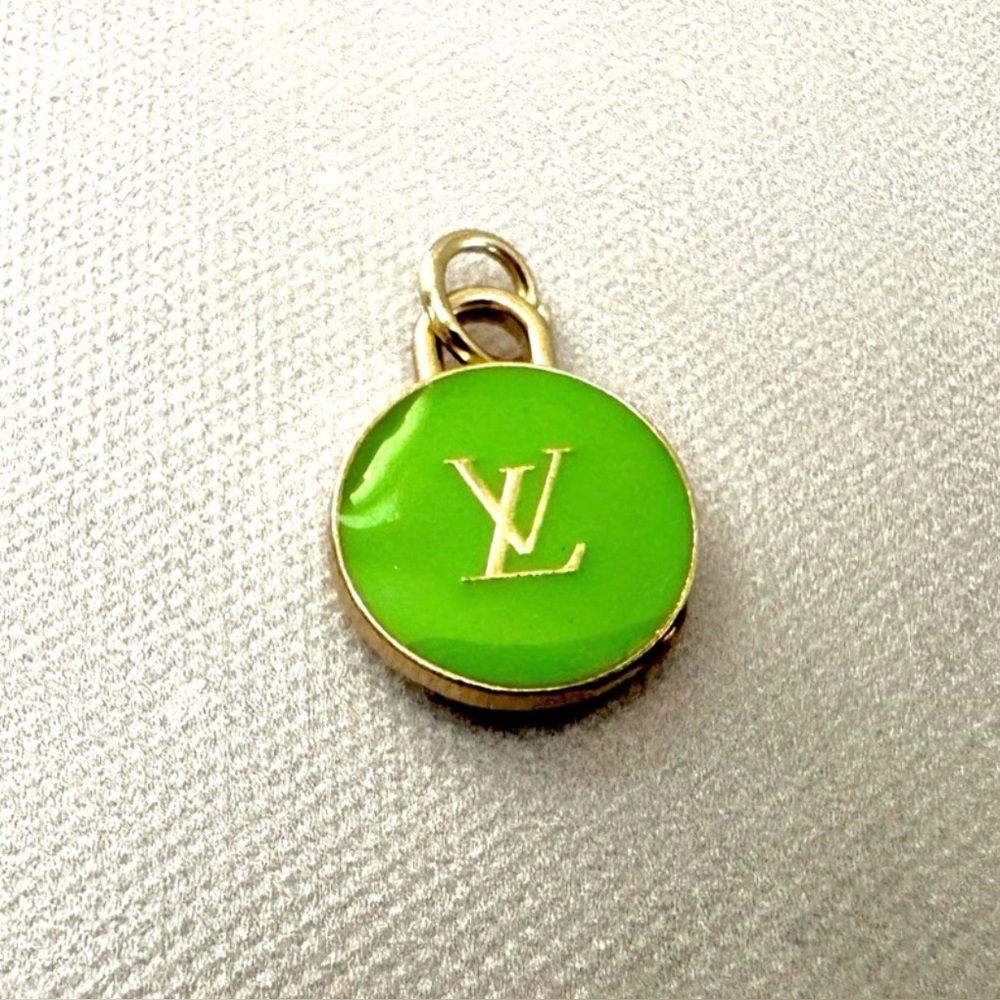 Louis Vuitton LV Vibrant Green and Gold Charm, Pendant, Necklace, Gold LV Logo